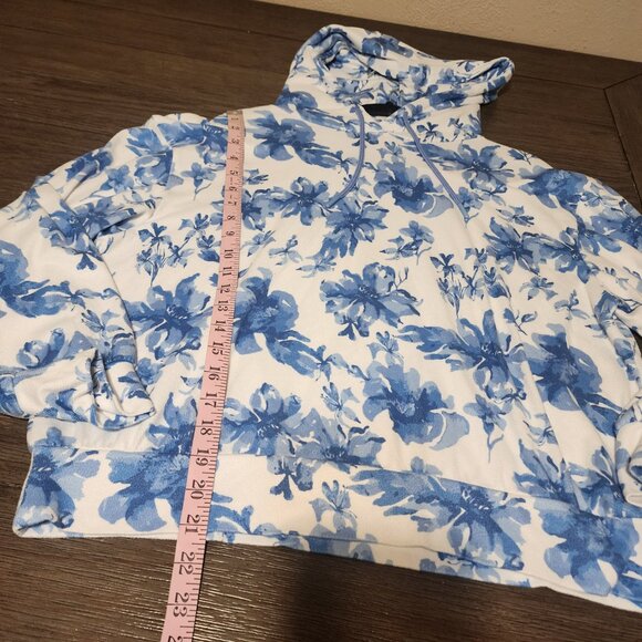 PJ Salvage Hooded Shorts Pajama Set NWOT Floral Med - Picture 7 of 12